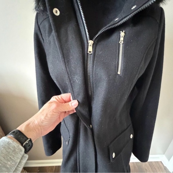 Wool Blend Fur-Trimmed Hooded Coat - Small - Picture 7 of 13